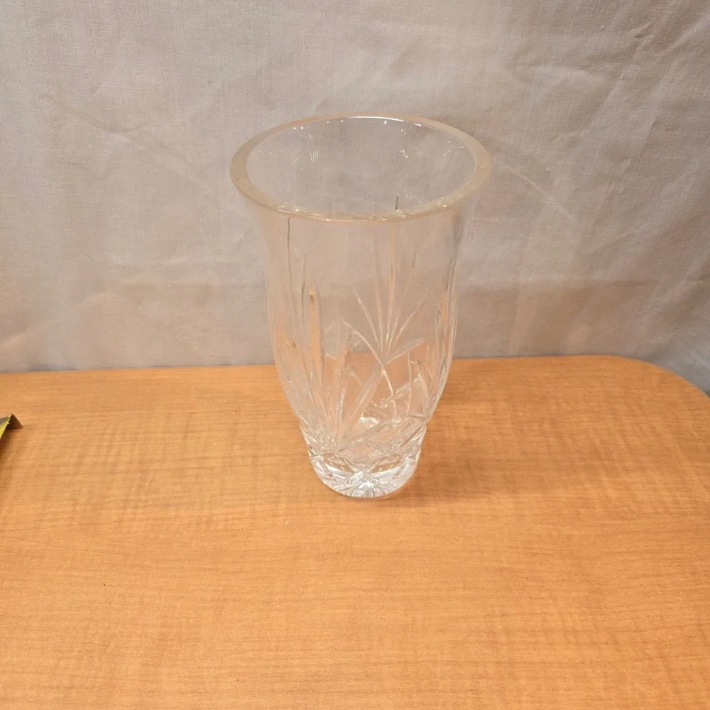 Heavy Decorative Clear Crystal Cut Glass Flared‎ Vase 7